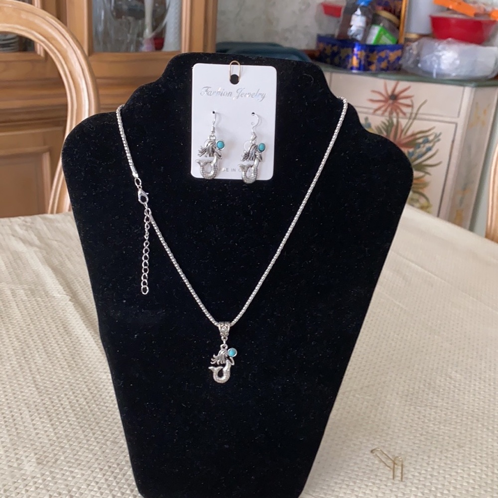 Mermaid Silvertone necklace and earring set